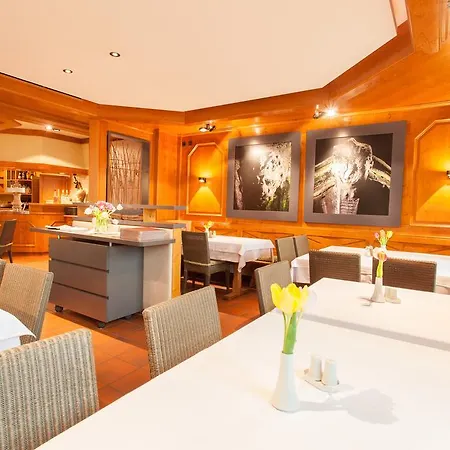 Restaurant Jägerhof Hotell 3*