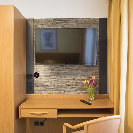 Hotell Restaurant Jägerhof 3*